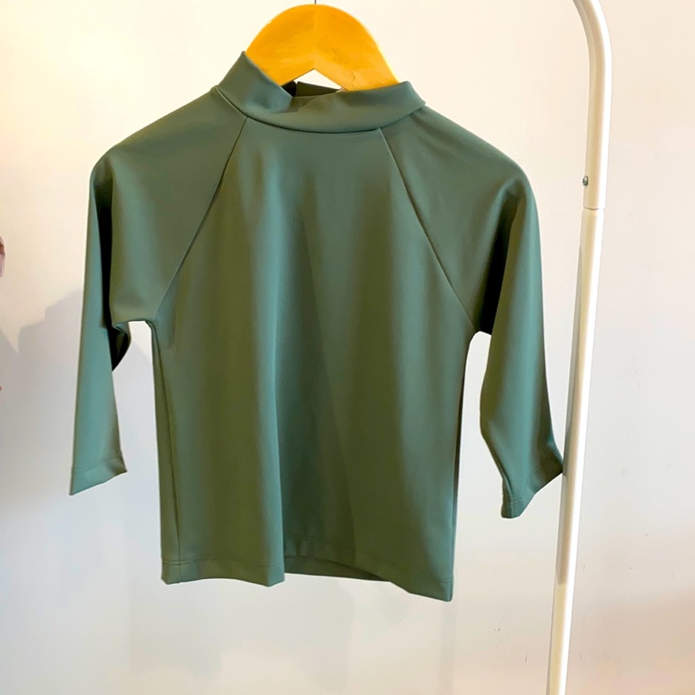 Ina Kids Rashguard in Moss Green - Picture 2 of 3